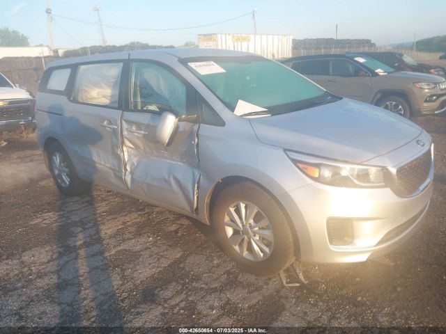  Salvage Kia Sedona