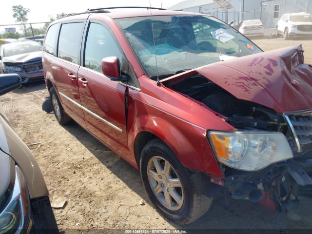  Salvage Chrysler Town & Country