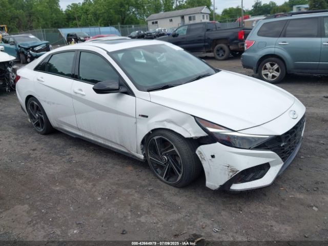  Salvage Hyundai ELANTRA