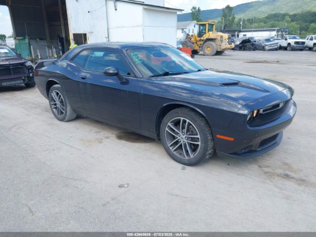  Salvage Dodge Challenger