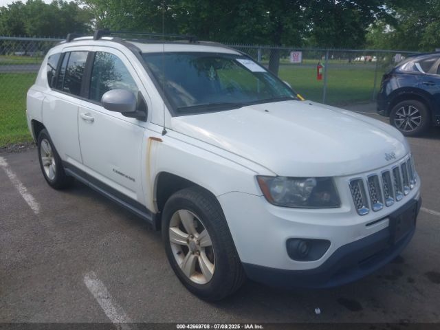  Salvage Jeep Compass