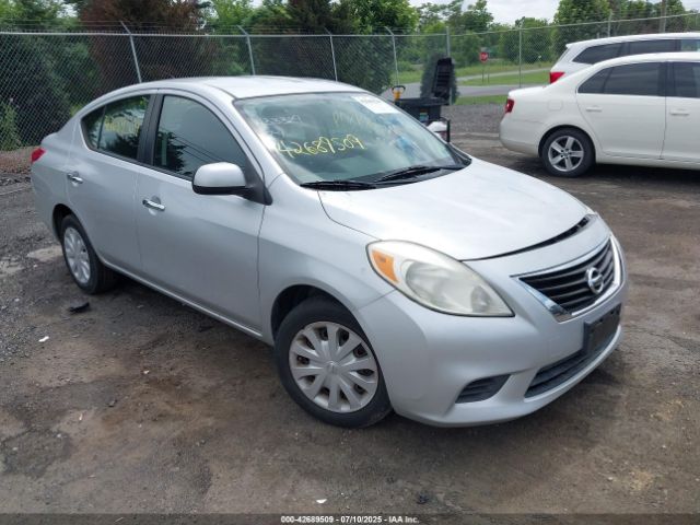  Salvage Nissan Versa