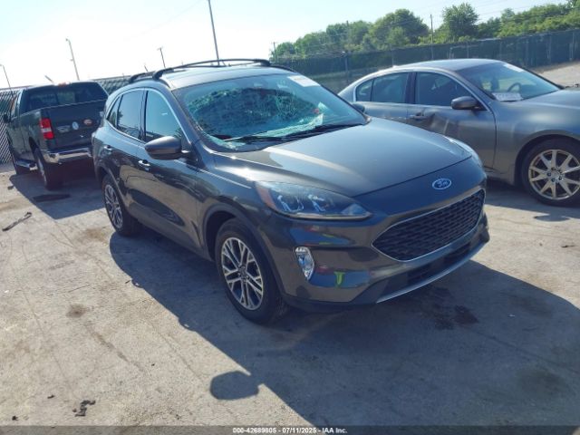  Salvage Ford Escape