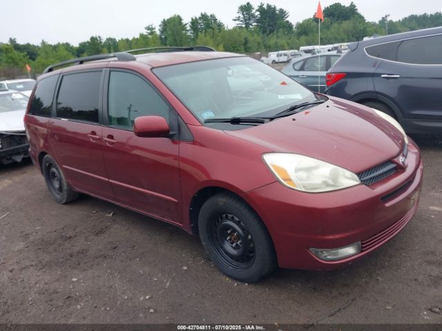  Salvage Toyota Sienna