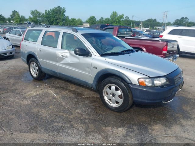  Salvage Volvo V70