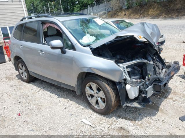  Salvage Subaru Forester