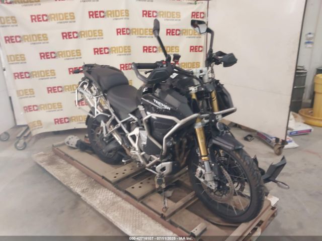 Salvage Triumph Motorcycle Tiger