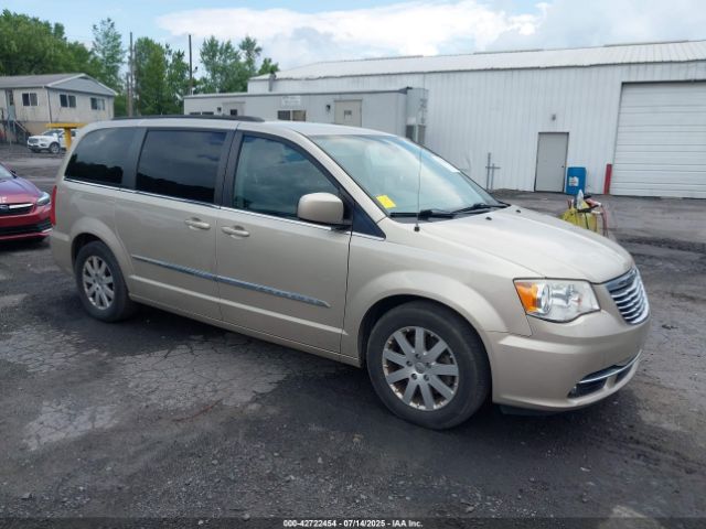  Salvage Chrysler Town & Country