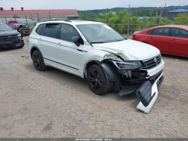  Salvage Volkswagen Tiguan