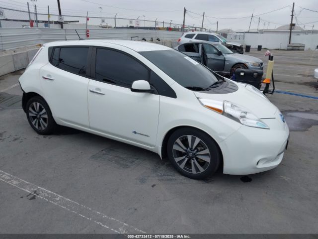  Salvage Nissan LEAF