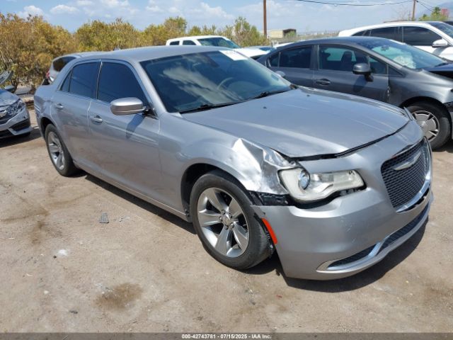  Salvage Chrysler 300