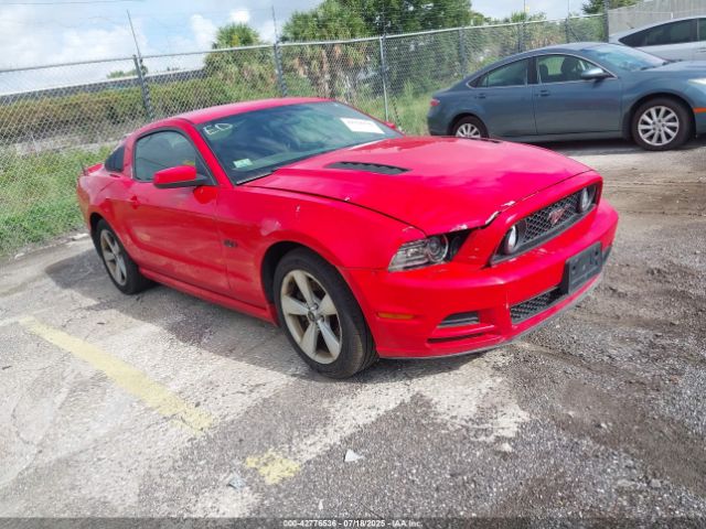  Salvage Ford Mustang