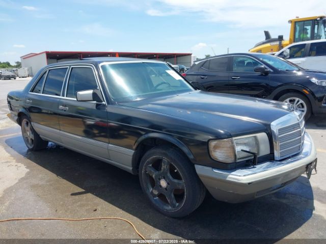  Salvage Mercedes-Benz 300