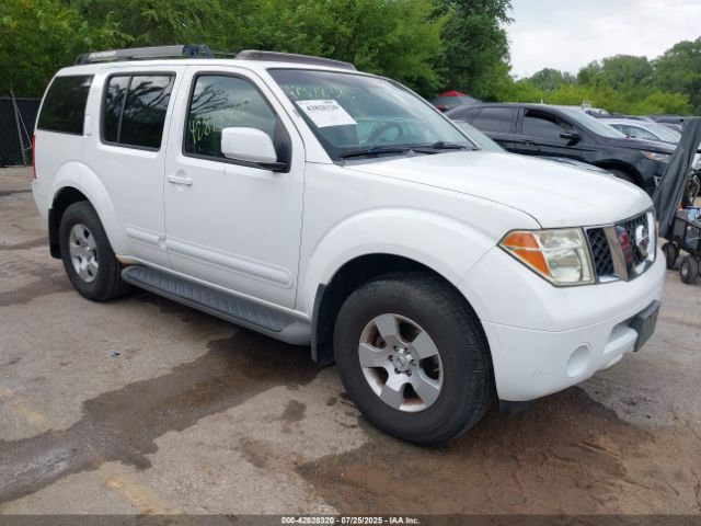  Salvage Nissan Pathfinder