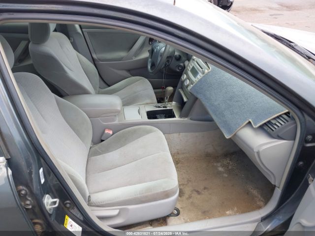 Clear Title 2010 Toyota Camry 2.5L for Sale in Kapolei HI - SCA