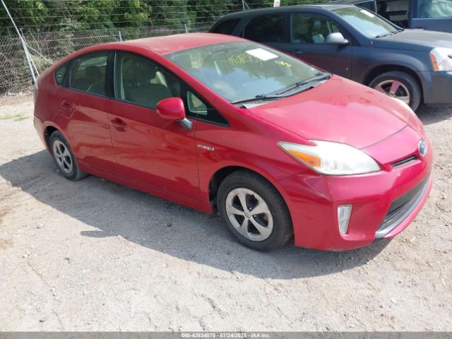  Salvage Toyota Prius