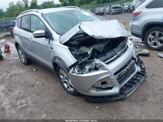  Salvage Ford Escape