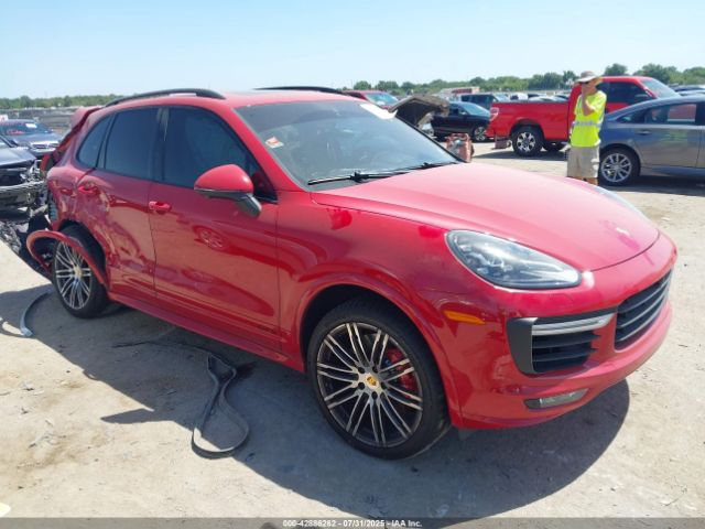  Salvage Porsche Cayenne