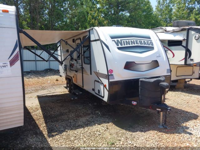  Salvage Winnebago 2306bhs