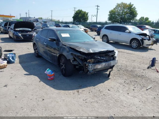  Salvage Nissan Maxima