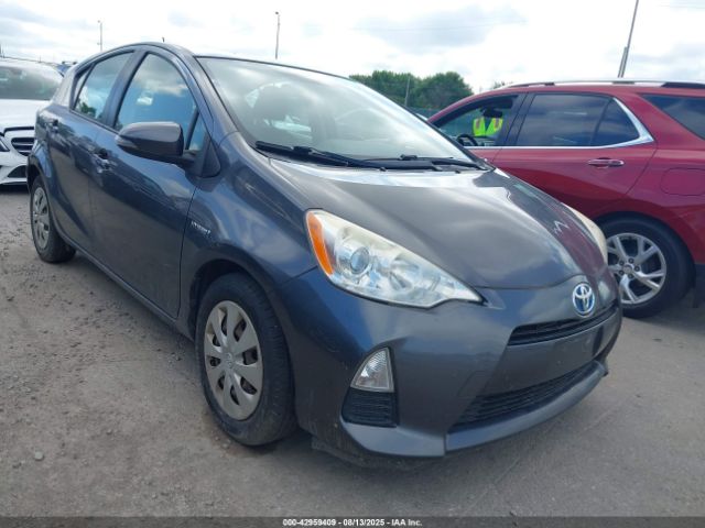  Salvage Toyota Prius c