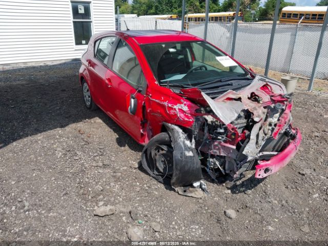  Salvage Toyota Prius c