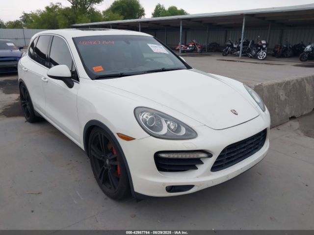  Salvage Porsche Cayenne