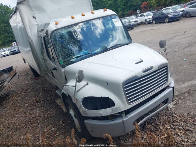  Salvage Freightliner M2 106