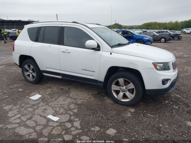  Salvage Jeep Compass