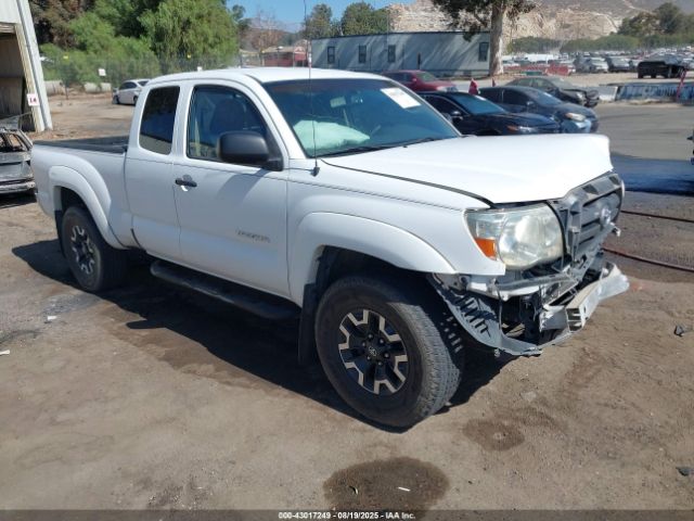  Salvage Toyota Tacoma