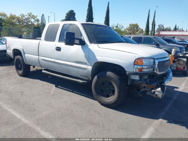  Salvage GMC Sierra 2500