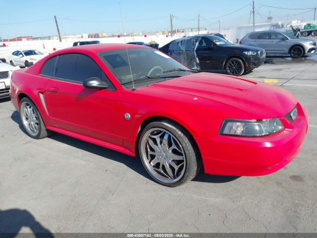  Salvage Ford Mustang