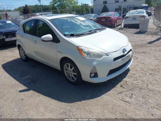  Salvage Toyota Prius c