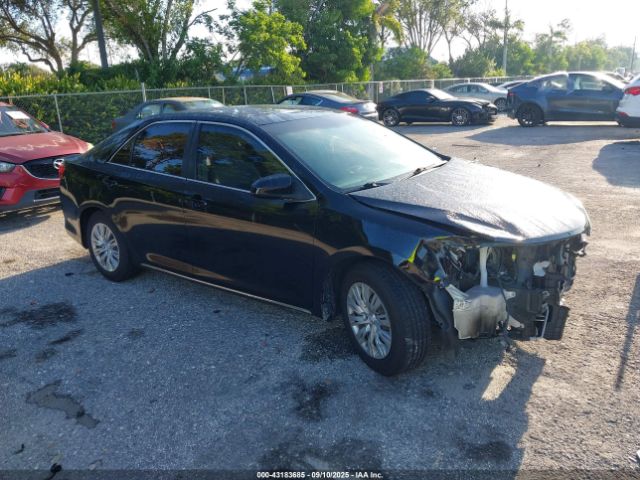  Salvage Toyota Camry
