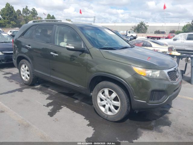  Salvage Kia Sorento