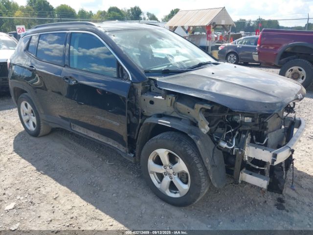  Salvage Jeep Compass