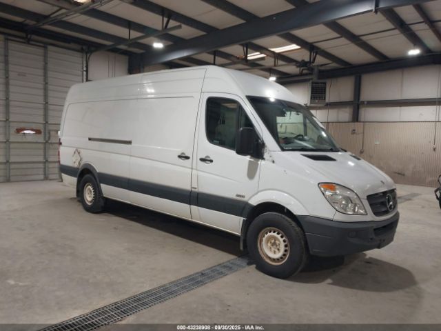  Salvage Mercedes-Benz Sprinter 2500