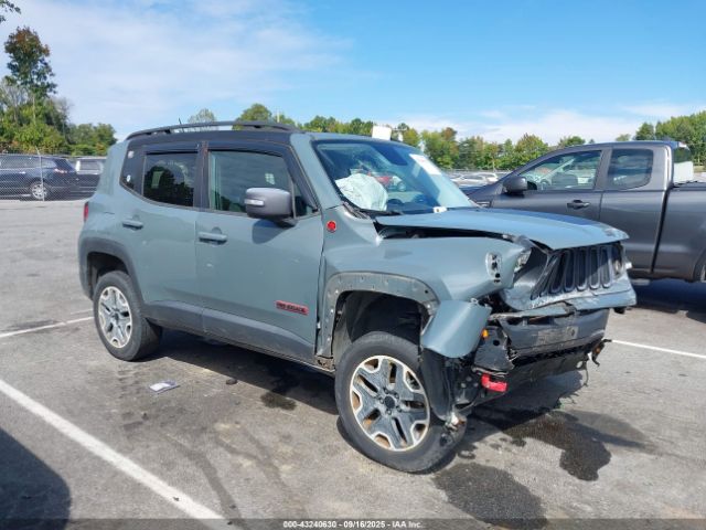  Salvage Jeep Renegade