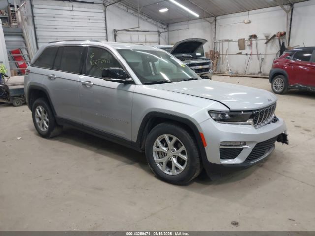  Salvage Jeep Grand Cherokee