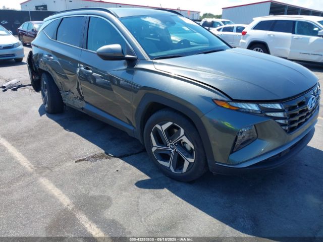  Salvage Hyundai TUCSON