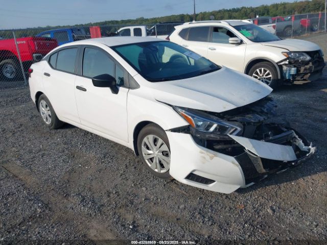  Salvage Nissan Versa