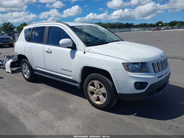 Salvage Jeep Compass