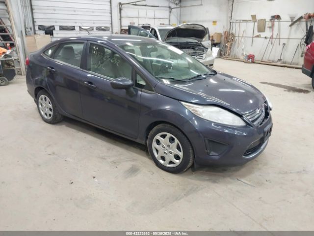  Salvage Ford Fiesta