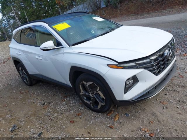  Salvage Hyundai TUCSON