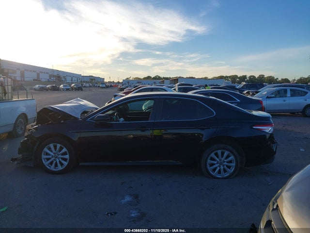 Снимка на автомобил 6