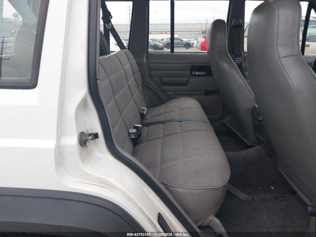 Снимка на автомобил 10