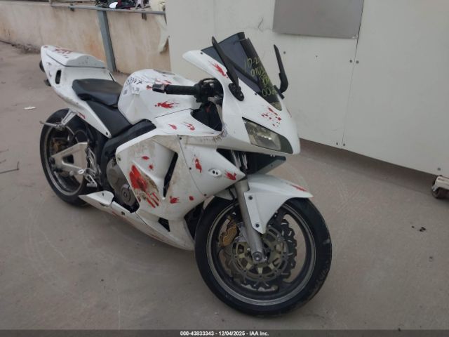 To only  552750.jpg?width=1360px&height