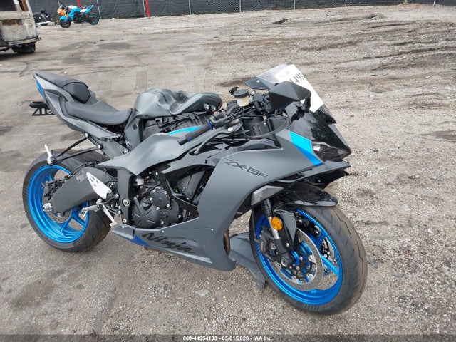 KAWASAKI ZX636