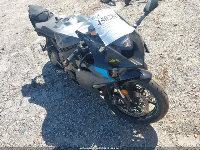 KAWASAKI ZX636