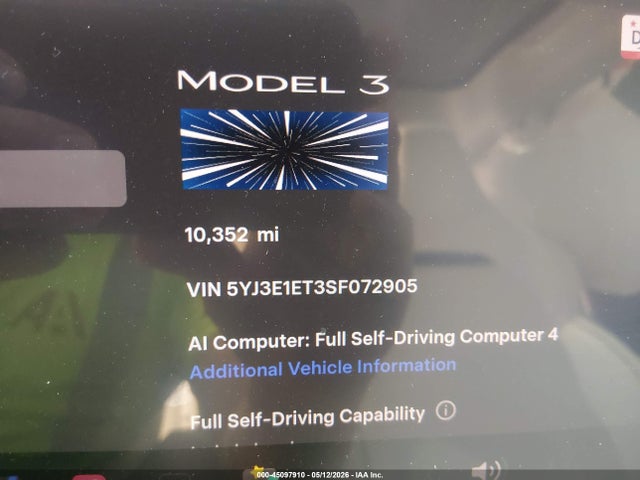 TESLA MODEL 3